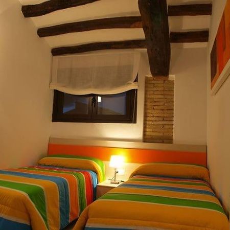 Apartamentos Berdiel Casbas de Huesca Eksteriør billede